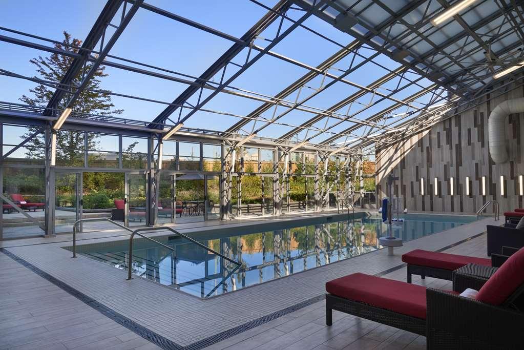 Hilton Toronto Airport Hotel & Suites Mississauga Facilities photo